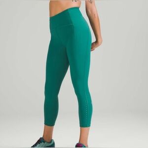 Lululemon Swift Speed High-Rise Tight 25” Leggings Teal Lagoon Size 4 Athleisure
